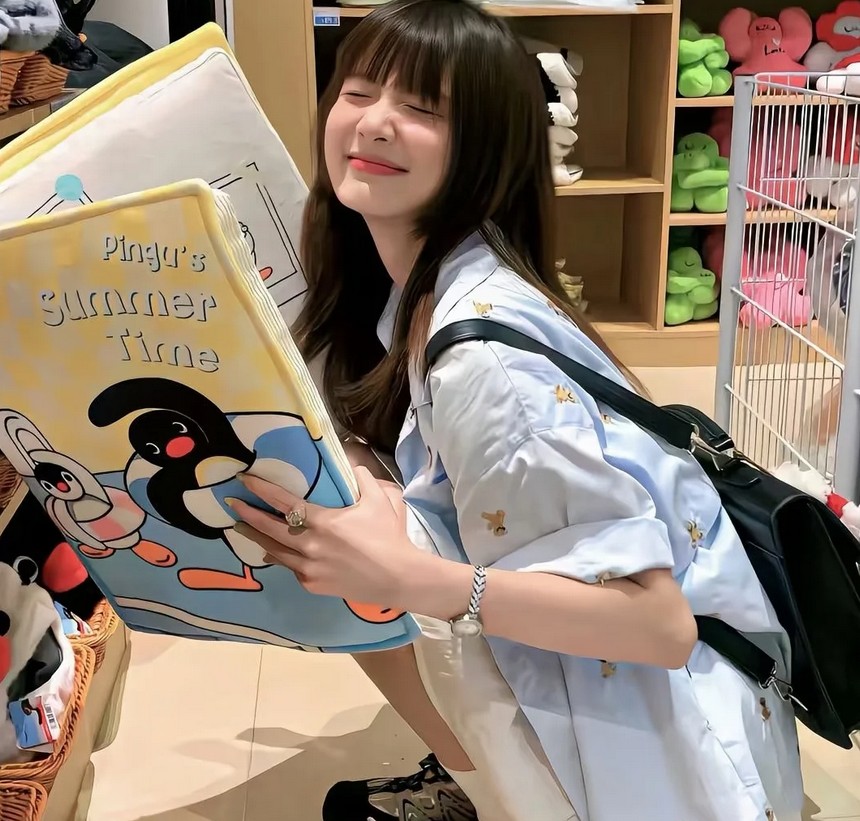 JeansKeyzhu JeansKeyzhu Profile Picture